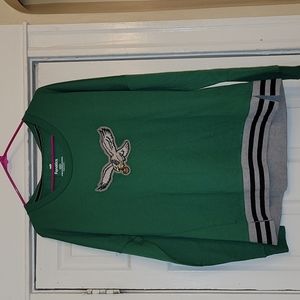 1 Eagles medium roaring glory sweater